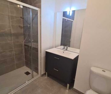 Location Appartement 2 pièces 40m² ST JEAN DE LA RUELLE 45140 - Photo 3