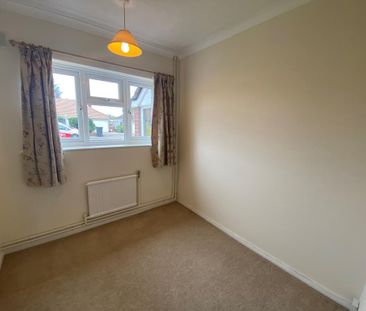 3 bedroom bungalow to rent - Photo 6