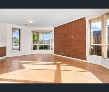 5 Susmann Court, Altona Meadows, Vic 3028 - Photo 6