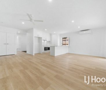 MALLEE POCKET LOCATION - TWO LIVING ZONES - GREAT SIZE YARD - Photo 1