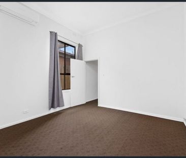 Seddon's most desirable street - Photo 3