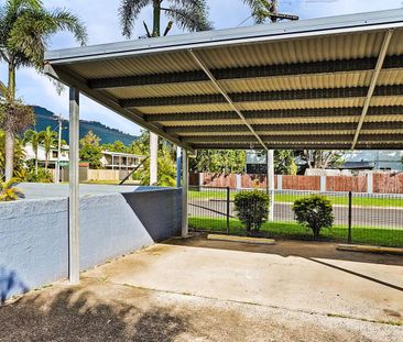 Modernised 2 Bedroom Unit – Pool & Great Location! - Photo 1