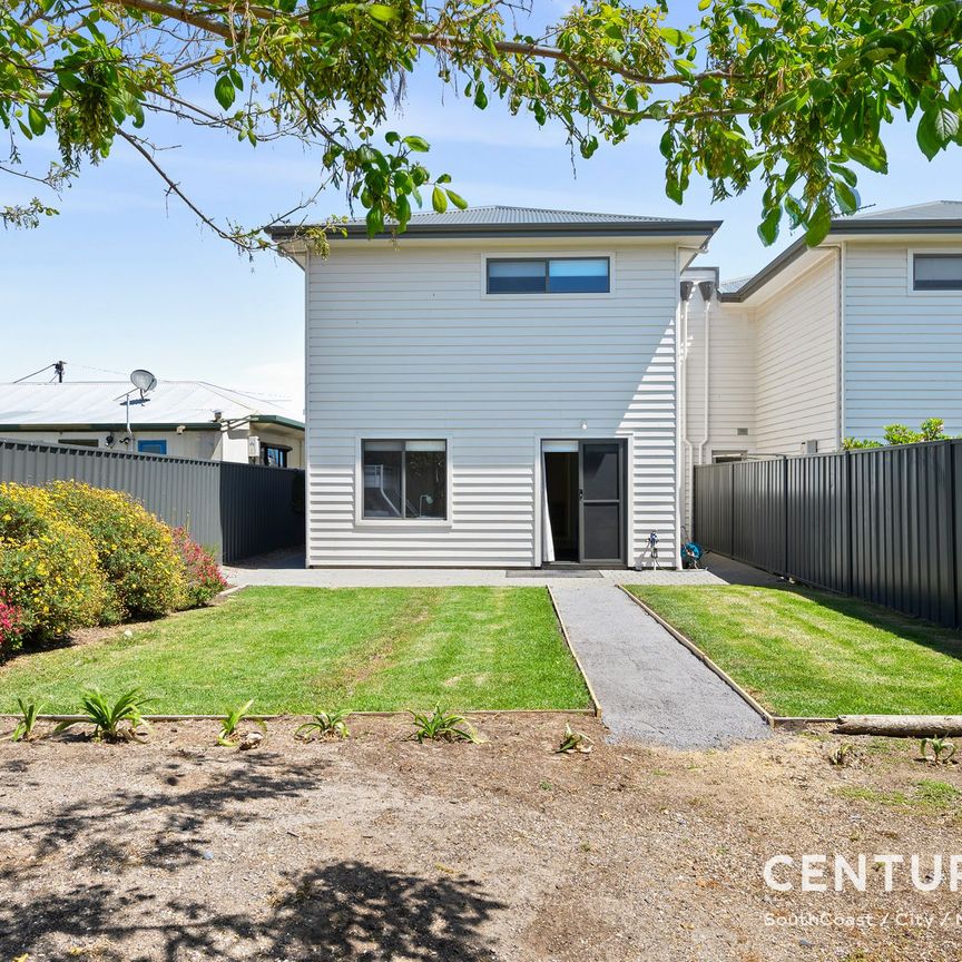 Moments from the Beach - Where Every Day is a Holiday - Photo 1