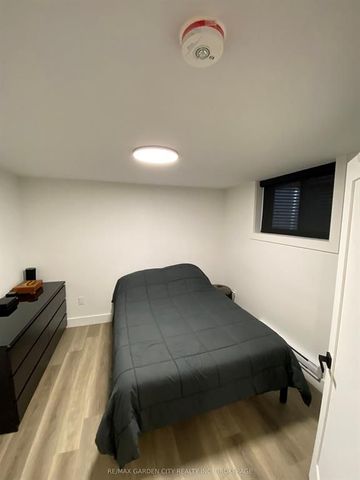 For Lease - 622 Clare Avenue, Welland, Ontario - Photo 2