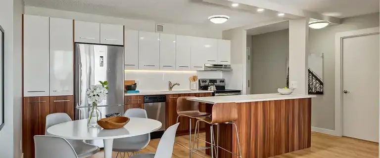 Premier Place | 1122 15th Ave SW, Calgary - Photo 1