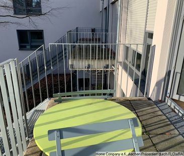 Westviertel: möbl. 2 -Zimmerdesignerwohnung mit Balkon und TG-Stell... - Photo 2