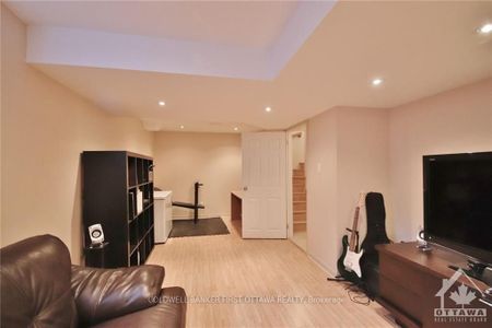 For Lease - 100 SUNVALE Way, Barrhaven, Ontario - Photo 3