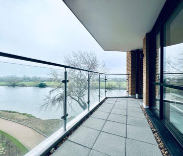 2 bedroom flat to rent - Photo 2