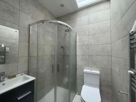 Drayton Avenue, West Ealing, W13 - Photo 1