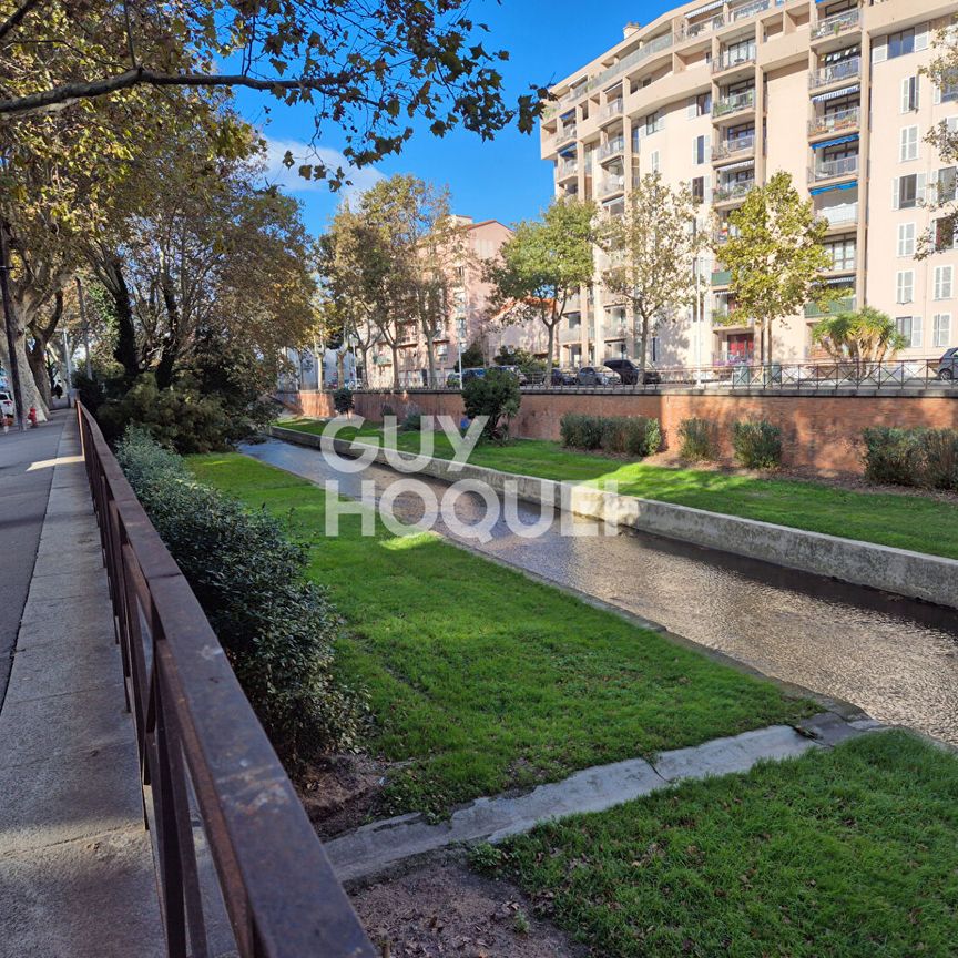 LOCATION d'un appartement de 2 pièces (57 m²) à PERPIGNAN - Photo 1