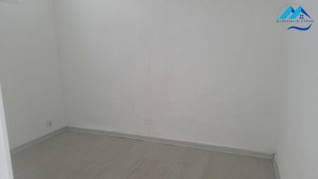 Location Appartement 2 pièces 37m² MARSEILLE 15ème - Photo 3