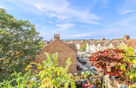 Room in a Shared Flat, Morland Road, CR0 - Photo 2