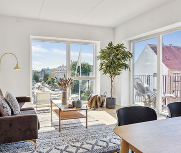 Lækker 3-værelses lejlighed med altan i et unikt gårdmiljø - Photo 4