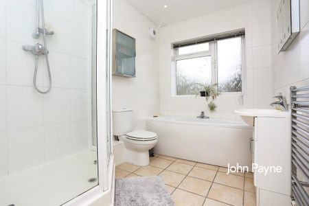 2 bedroom semi-detached house to rent - Photo 5