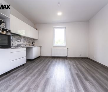 Pronájem domu 120 m², Praha 10 - Strašnice - Photo 4