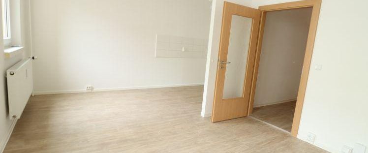 Helle 3-Raumwohnung mit Wanne und Balkon - Photo 1