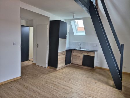 Location Appartement 2 pièces 32m² ST OMER 62500 - Photo 2