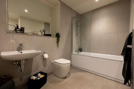 1 bedroom flat to rent - Photo 3