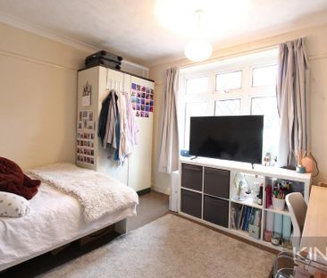 7 bedroom detached house to rent - Photo 4