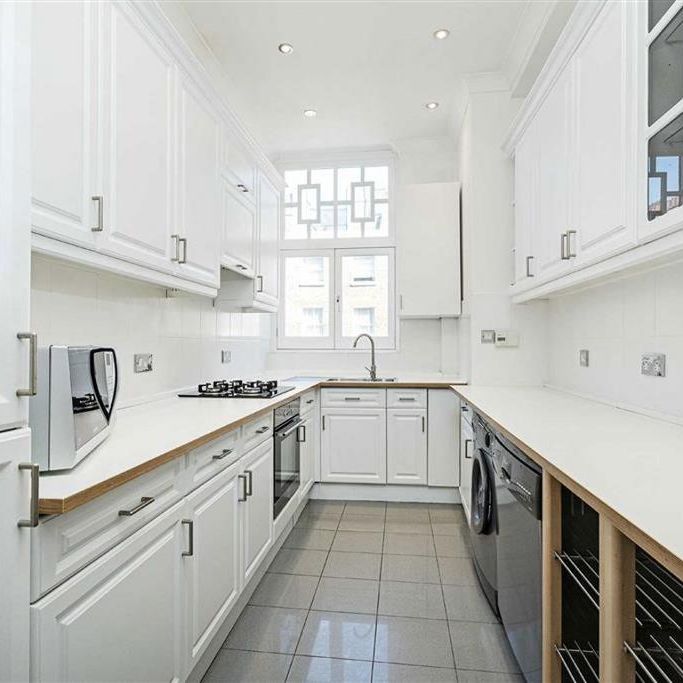 2 bedroom flat to rent - Photo 1