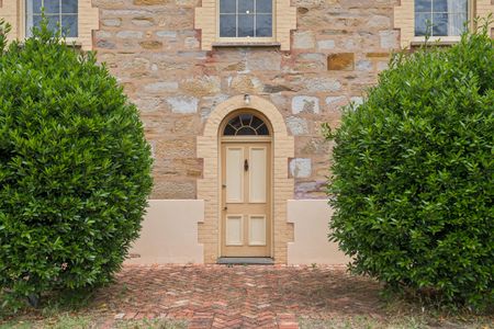 281 Main Road, McLaren Vale SA 5171 - House For Rent | Domain - Photo 2