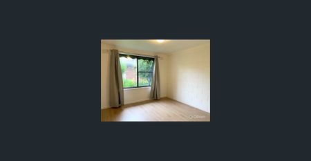 IRRESISTIBLY QUAINT & INVITING - Photo 5