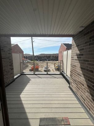 For Lease - 2918 Whites Road, Pickering, Ontario - Photo 1