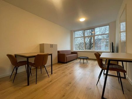 Te huur: Appartement Vierambachtsstraat in Rotterdam - Photo 2