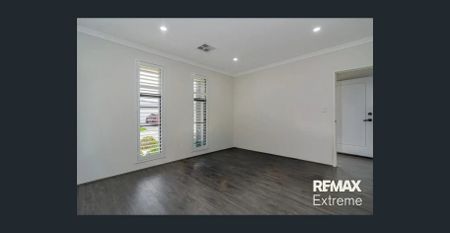 4x2 Modern Smart Home - Photo 5