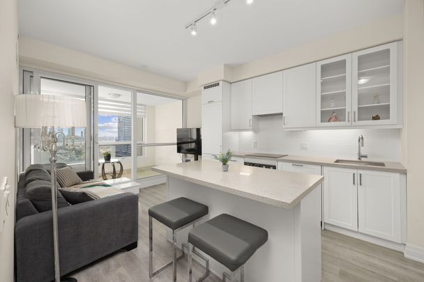 For Lease - 9075 Jane Street Unit# 1204, Vaughan, Ontario - Photo 1