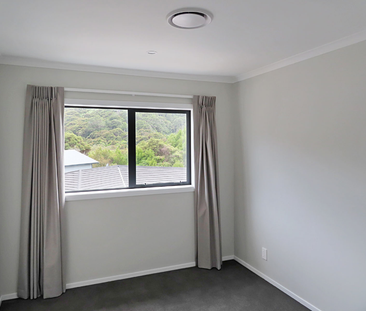 Wainuiomata Living - Photo 5
