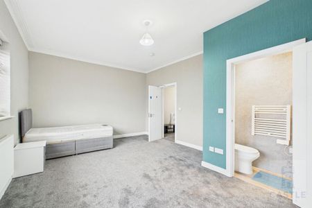 4 bedroom house of multiple occupation to rent - Photo 4