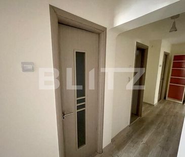 Apartament 3 camere, 2 bai 83mp decomandat, zona Ultracentrala- Ramada - Photo 2