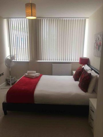 2 bedroom apartment to rent - Photo 4