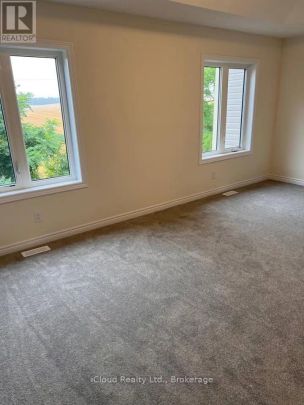 214 BROADACRE DRIVE - Photo 1