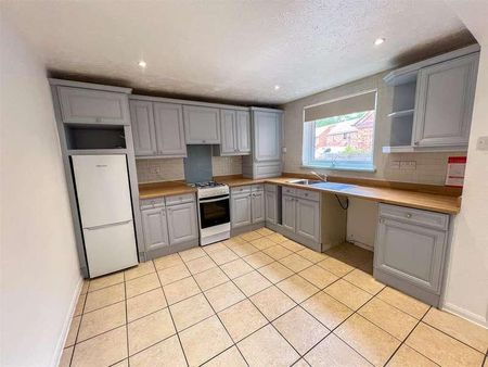 Croftfield, Belford, NE70 - Photo 2