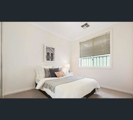 3 Caswell Cct, Mawson Lakes, SA 5095 - Photo 5