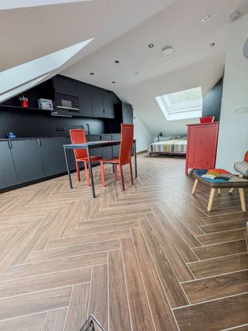 Gerenoveerde & bemeubelde studio te huur in centrum Leuven - Photo 5