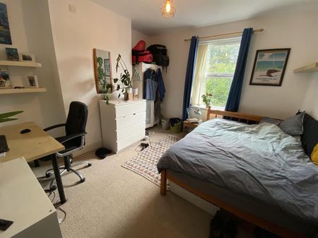 5 bedroom terraced house to rent - Photo 5