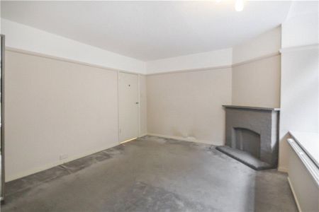 3 bedroom apartment to rent - Photo 3