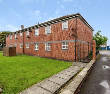 2 bedroom maisonette to rent - Photo 1