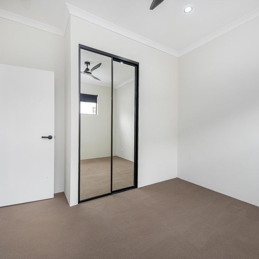 8/44 Surada Street - Photo 1