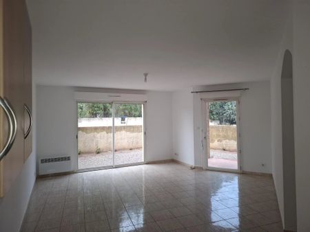 Location Appartement 3 pièces 61 m2 à Frontignan - Photo 2