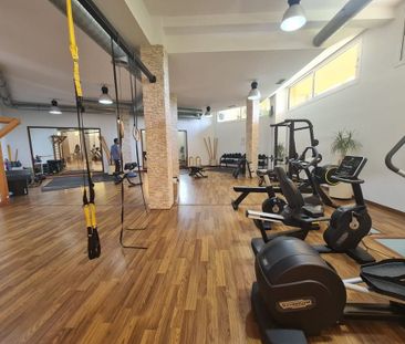 Luxury Apartment for rent in Nueva Andalucia, Andalusia - Photo 6