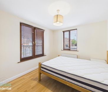 Apt 7, Elm Court, Beersbridge Road, Belfast, BT5 5DS - Photo 4