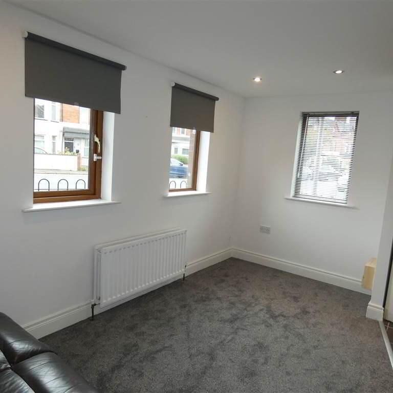 Flat 1 351a Beersbridge Road, Belfast, BT5 5DS - Photo 1