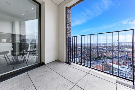 Peregrine Court - Photo 2