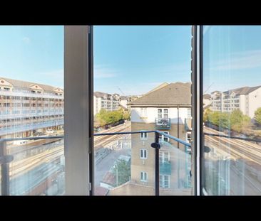 2 Bed Penthouse, Marys Court, NW1 - Photo 3