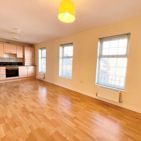 2 bedroom apartment to rent - Photo 3