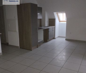 Location Appartement 1 pièce 27m² BEAUVAIS 60000 - Photo 2